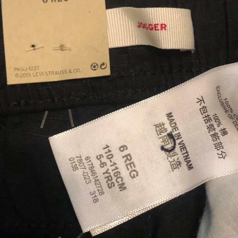 NWT LEVI'S Boys Twill Chino Jogger Pants 5 Pocket 100% Cotton Black 6